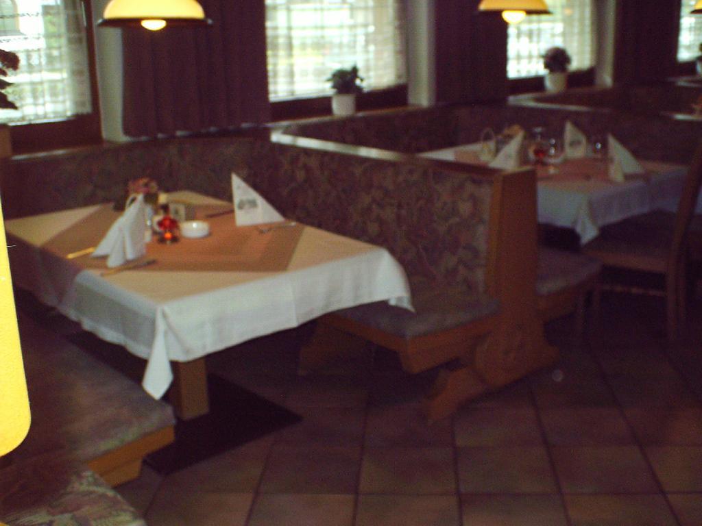 Gasthof Zur Einkehr Sankt Leonhard im Pitztal Bagian luar foto
