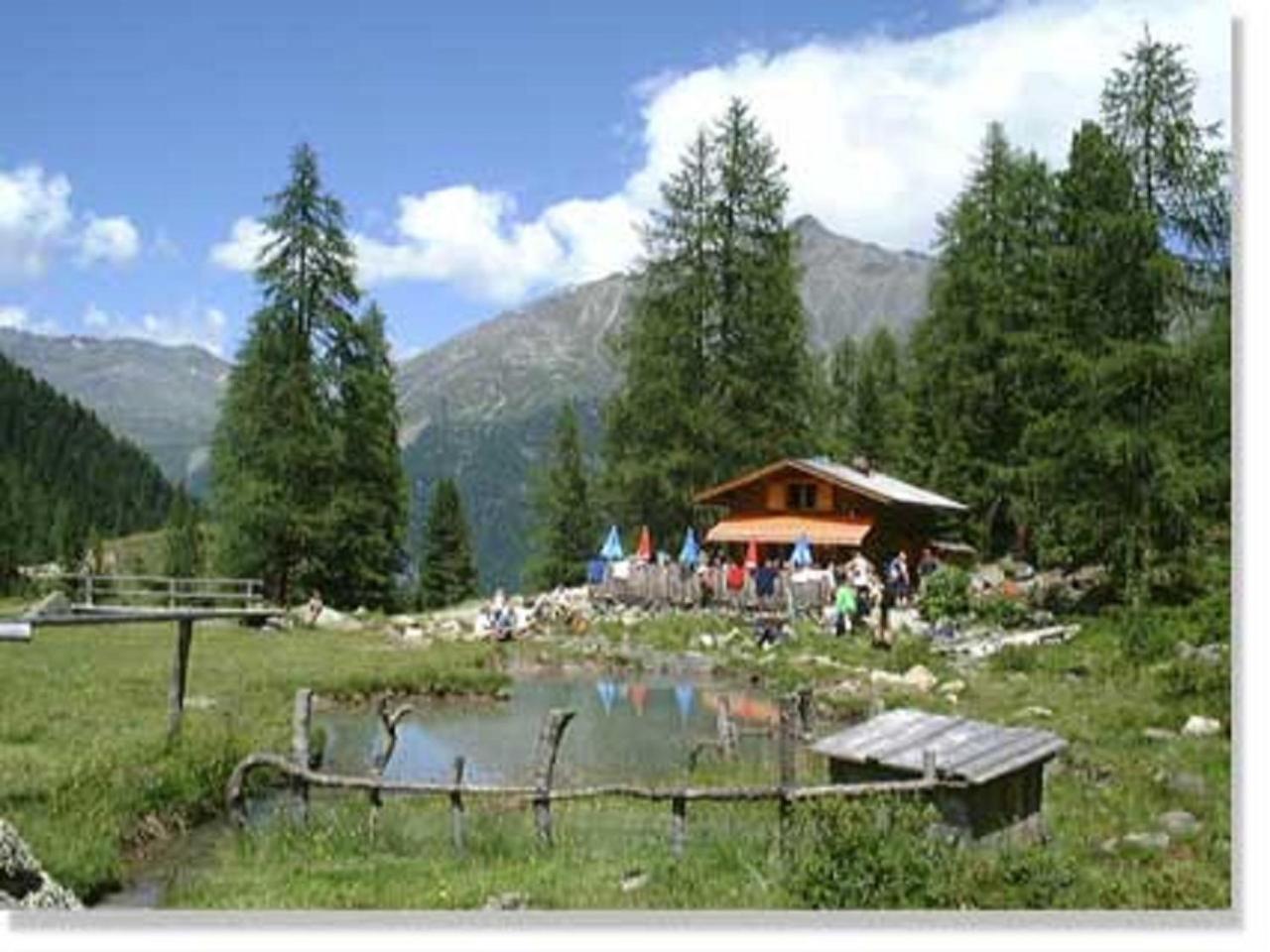 Gasthof Zur Einkehr Sankt Leonhard im Pitztal Bagian luar foto